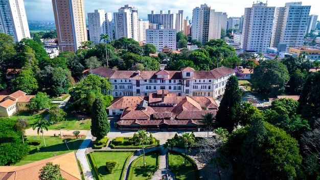 Vila Adyana: A Harmonia Perfeita entre Tradição e Modernidade