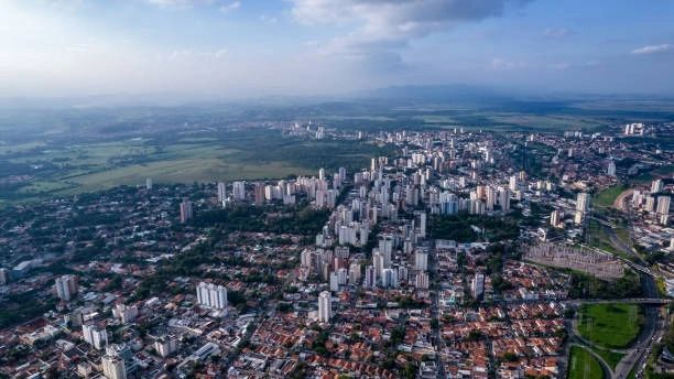 Vila Adyana em São José dos Campos: Tradição e Qualidade de Vida.