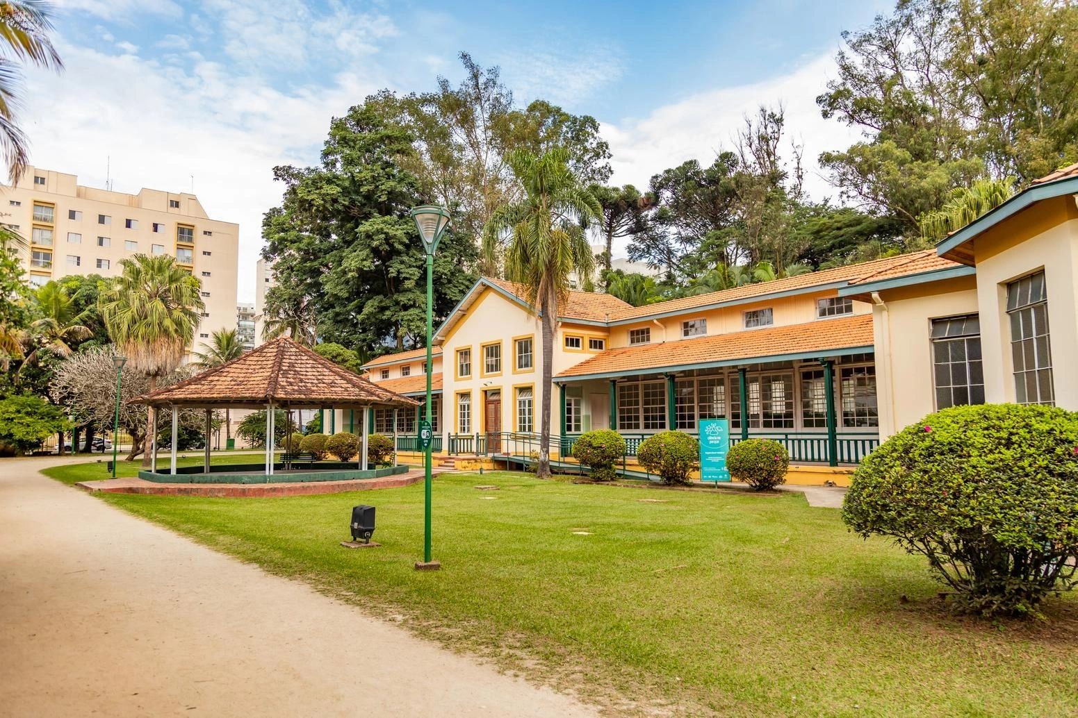 Vila Adyana: A Harmonia Perfeita entre Tradição e Modernidade