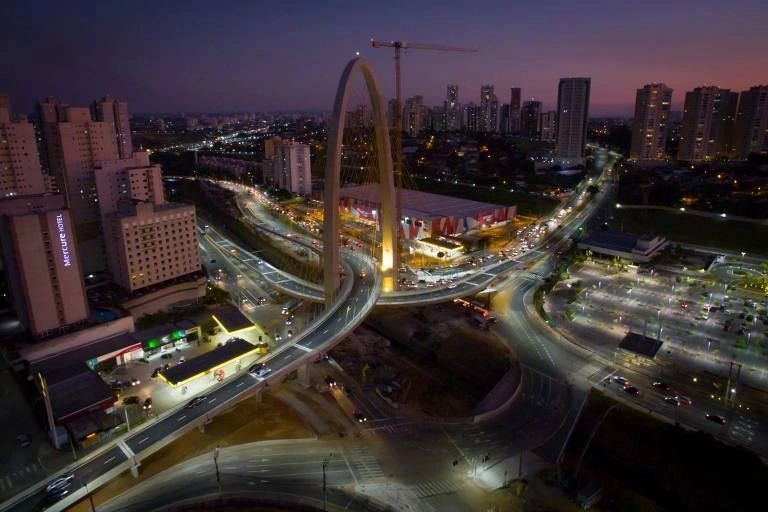 Ponte Estaiada de São José dos Campos, Arco da Inovação de SJC