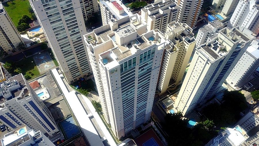 Quais são os principais condomínios do Jardim Aquarius